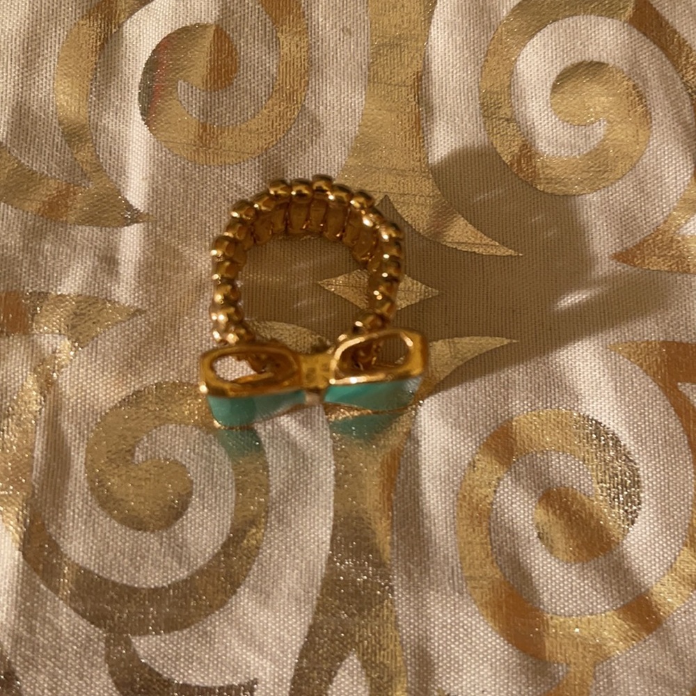 Bow ring - Picture 3 of 3